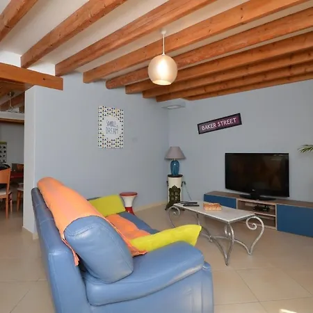 Holiday home Le Du Lavoir En Champagne Courthiezy