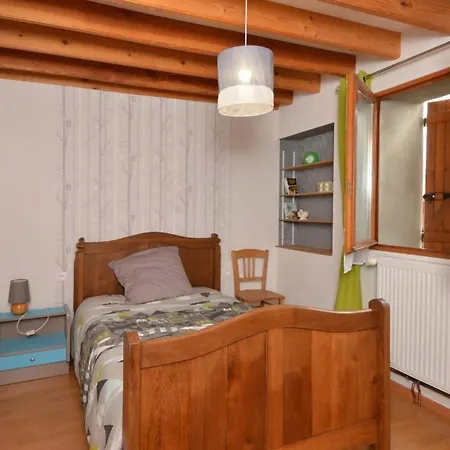 Le Du Lavoir En Champagne Holiday home Courthiezy