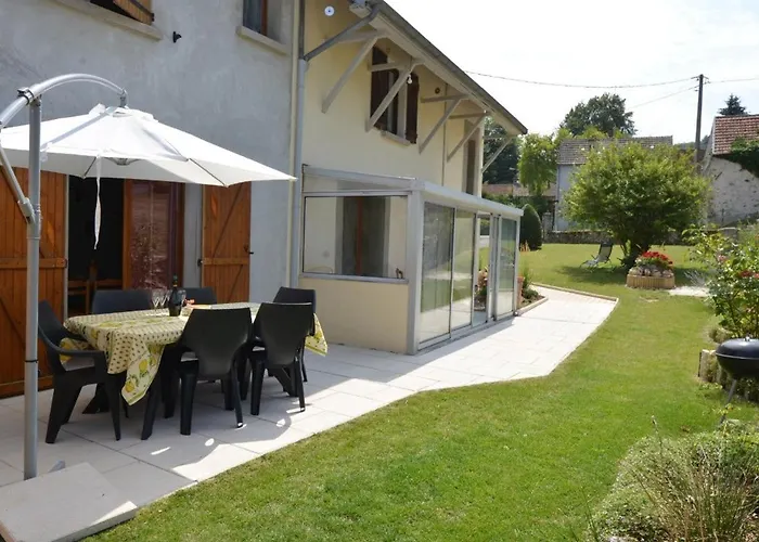 Le Du Lavoir En Champagne Holiday home Courthiezy